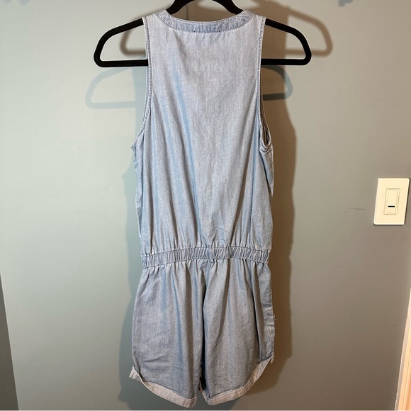 Romeo & Juliet Couture Light Blue Denim/Chambray Sleeveless Shorts Romper - Picture 2 of 7